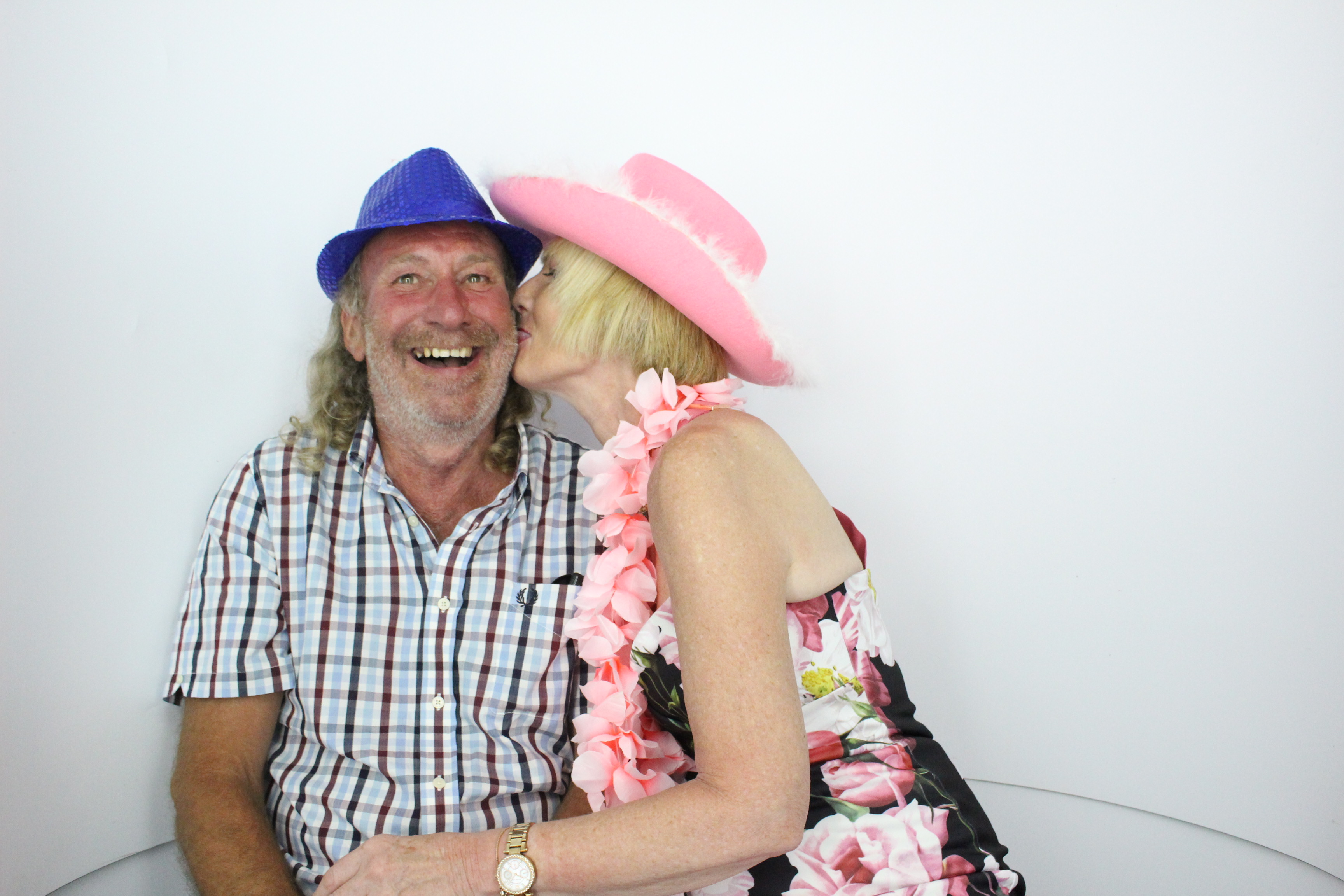Gary & Debbies Wedding | View more photos from the event at gallery.myphotoboothexperience.co.uk/u/MyPhotoBoothExperienceLtd/Gary-Debbies-Wedding